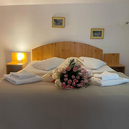 Pensiunea Casa Dimitrios-Baile Herculane Ngoại thất bức ảnh